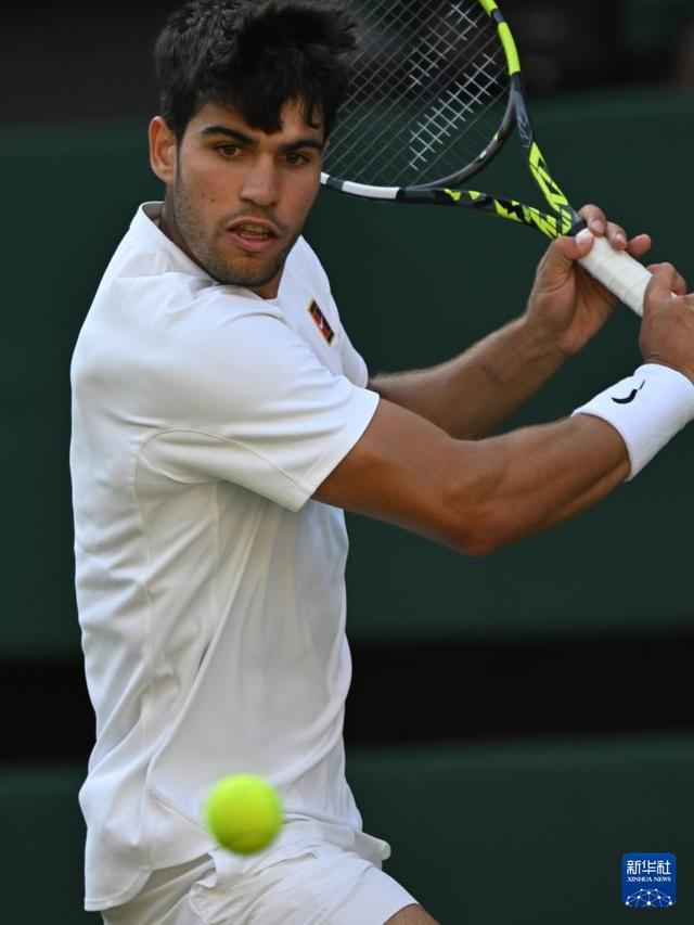 他原本并非 他原本并非