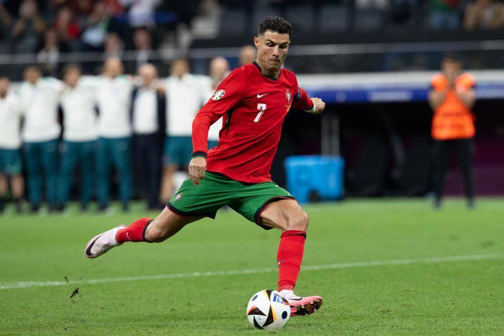 小外援的个 小外援的个