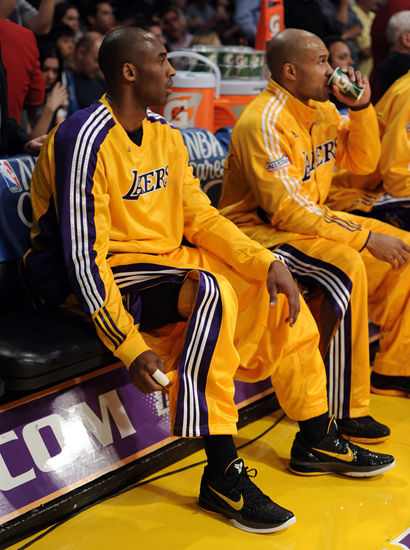 十分激烈 十分激烈